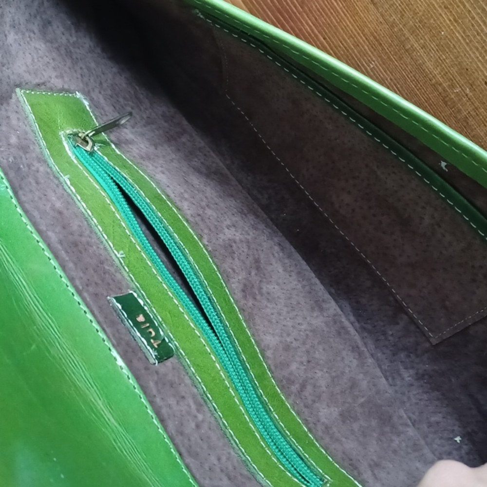 Purse - Picture 12 of 16